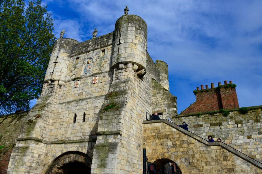 York: City Highlights Small Group Walking Tour - Small Group Format: Why Max Eight People Changes the Whole Experience