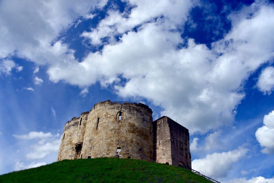 York: City Highlights Small Group Walking Tour - Practicalities That Make or Break a Walking Tour