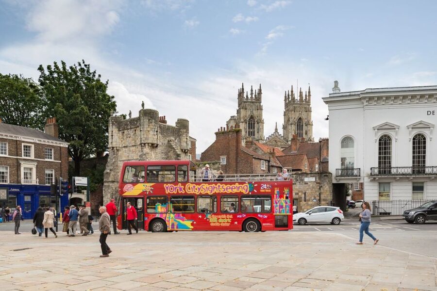 York: City Sightseeing Hop-On Hop-Off Bus Tour - Timing and frequency: when buses run in 2026