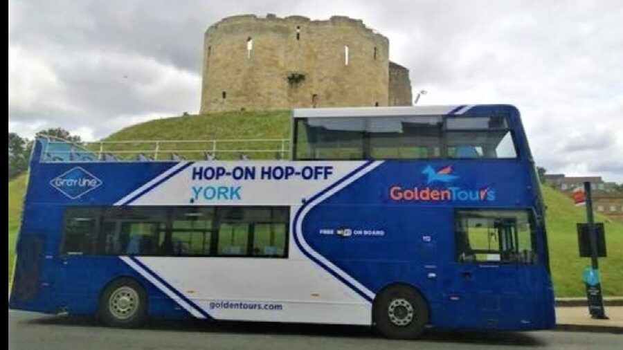 York: Hop-on Hop-off Sightseeing Bus Tour - York Minster stop: how to turn a bus sighting into time on your feet