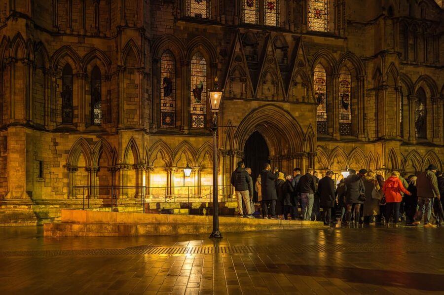 York’s Haunted Heart : Ghost, Ghouls and Gallows - Where to Meet at Whip-Ma-Whop-Ma Gate (And Not Miss Your Guide)