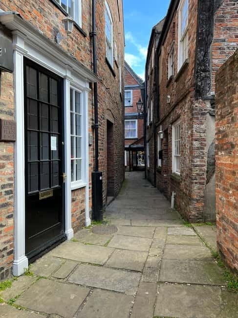 York’s Snickelways Story Walking Tour - Key reasons this snickelways tour is worth it