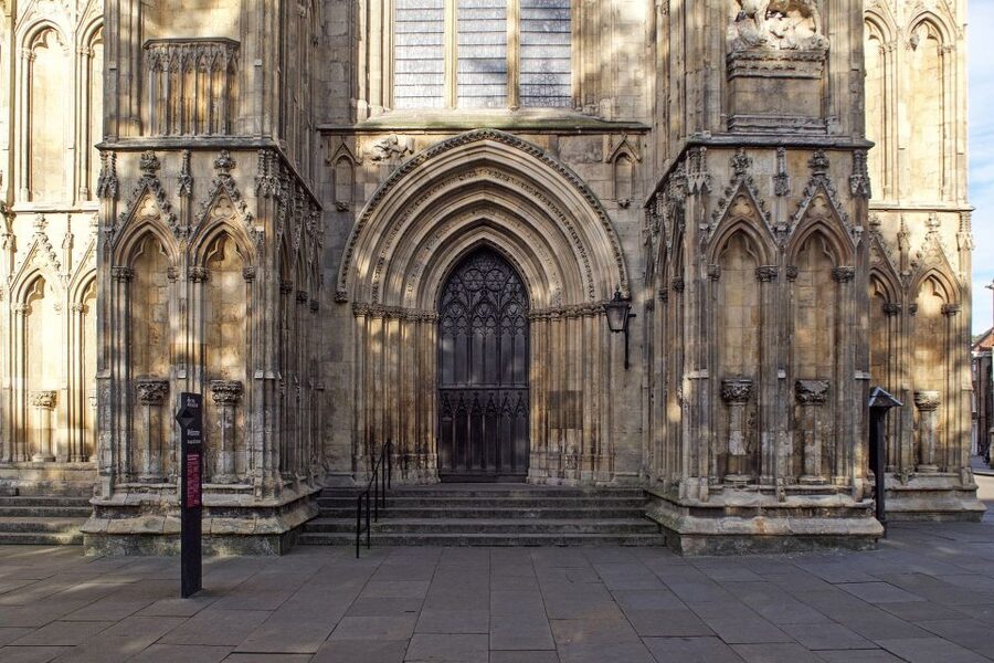York: Witches and History Old Town Walking Tour - The witch tales, how to enjoy the drama without losing your footing