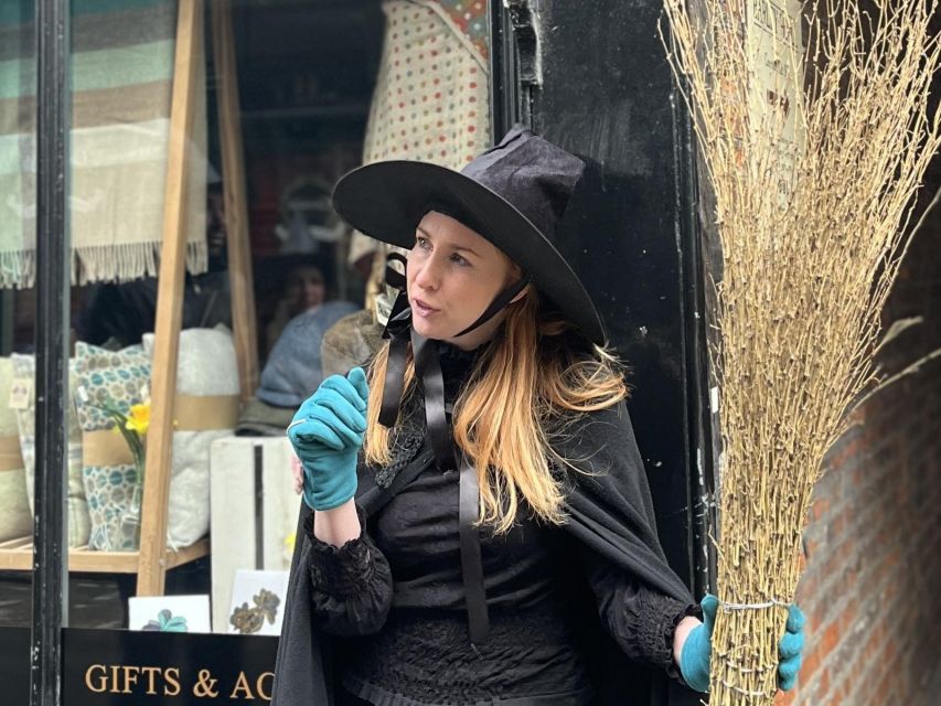 York: Witches and History Old Town Walking Tour - Who should book, and who should skip