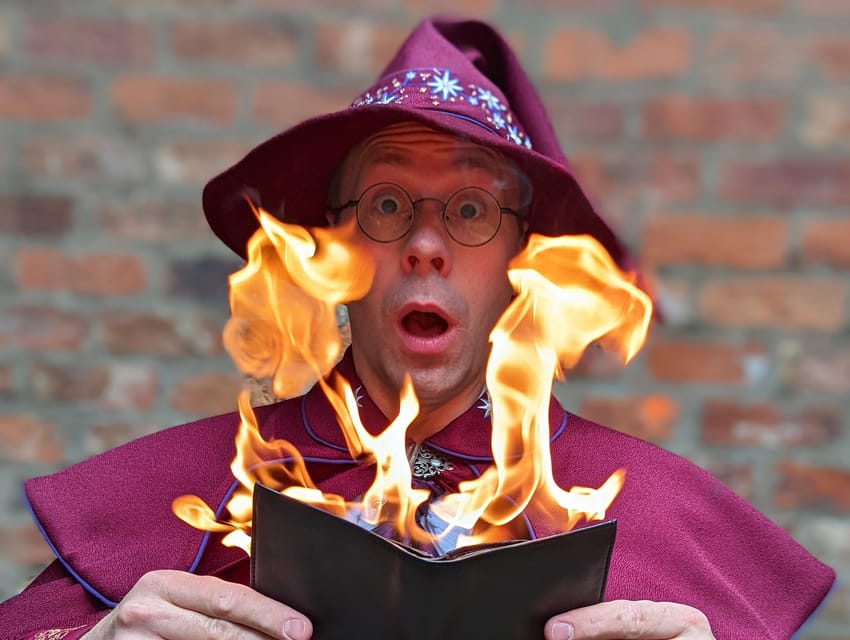 York: Wizard Walk of York Tour - Magic, Comedy & Family Fun - What happens during the wizard magic and jokes