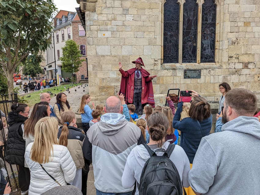 York: Wizard Walk of York Tour - Magic, Comedy & Family Fun - A family-friendly tour with a no-spooky rule