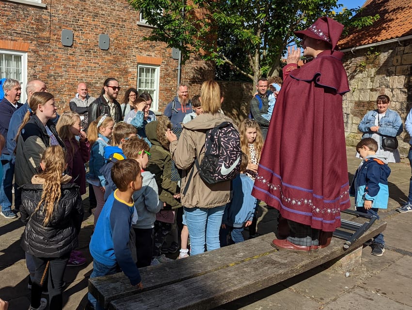 York: Wizard Walk of York Tour - Magic, Comedy & Family Fun - Weather, clothing, and kid logistics that keep it smooth
