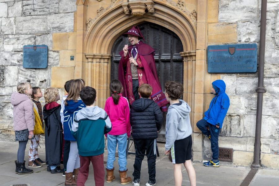York: Wizard Walk of York Tour - Magic, Comedy & Family Fun - Who should book this wizard walk?